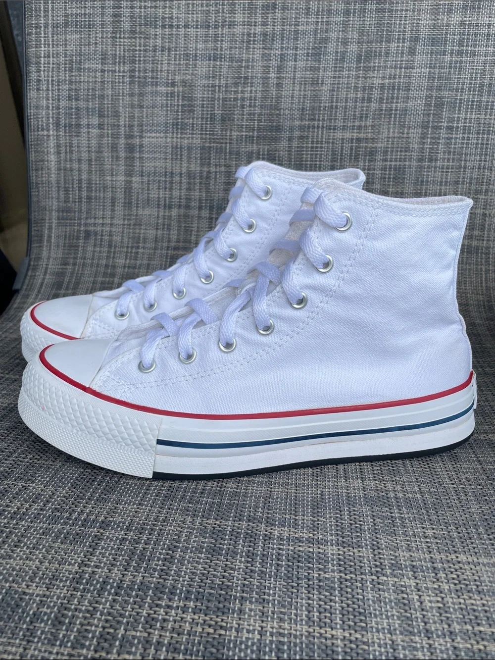 Converse Chuck Taylor All Star Lift Platform High-Top White Canvas Sneakers 5 Y